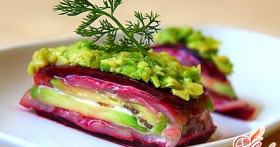 Салат из вареной свеклы – просто, вкусно и полезно