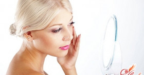 Как свести синяк под глазом: медикаментозные и народные методы