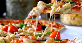 Пицца с ананасами: готовим вкусно