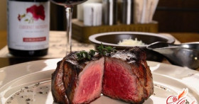 Приготовление стейка из нежной филейной вырезки молодой говядины