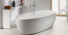 Плюсы покупки отдельно стоящей ванны