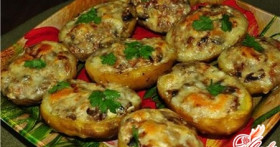Картофель фаршированный – вкусно и легко!