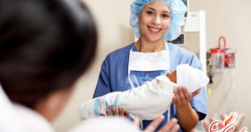 Хорошо там, где нас нет: плюсы и минусы родов за границей