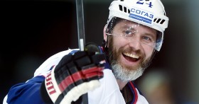 Хоккеист Александр Фролов – биография и личная жизнь