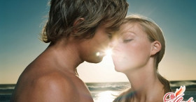 Как научиться правильным поцелуям? Немного теории и практики