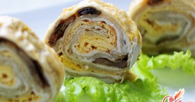 Куриный рулет с омлетом – холодная закуска горячим способом