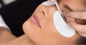 Уход за ламинированными ресницами и бровями