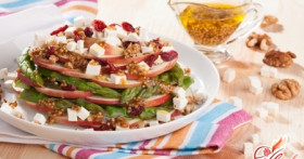 Салат с яблоками: полезное блюдо для всех