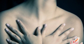 Злополучные растяжки на груди – как убрать?