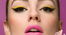 Как правильно красить глаза подводкой: советы и секреты