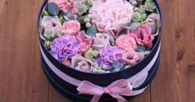 Недорогие коробки для цветов в Москве