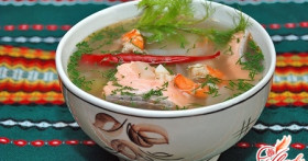 Как сварить рыбный суп из консервов? Простые рецепты вкусного блюда