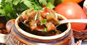 Чанахи в горшочках