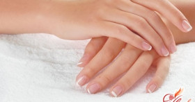 Точки на ногтях: чем лечить?