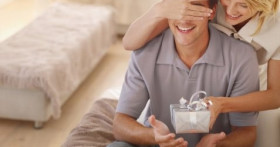 Ароматные подарки мужчинам на 23 февраля