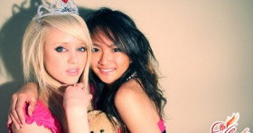 Комплименты подруге: что и как говорить?