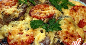 Мамина копилка: рецепт мяса по-французски с картошкой