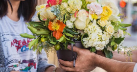 Доставка цветов в Ростове-на-Дону: удобство, выбор и радость в каждый букет