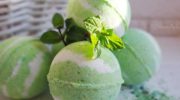 Рецепты ароматных бомбочек для ванн из простых ингредиентов