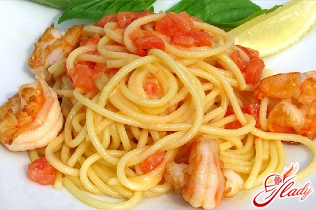рецепт спагетти с креветками в сливочном соусе