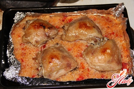 рис с курицей в духовке