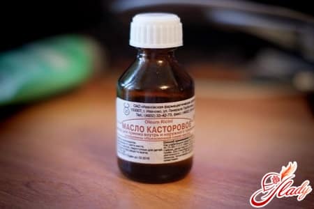 касторовое масло для ускорения роста ресниц