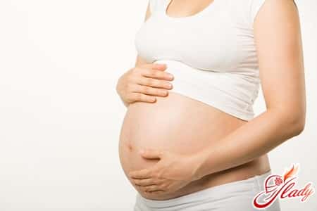 коричневые выделения во время беременности
