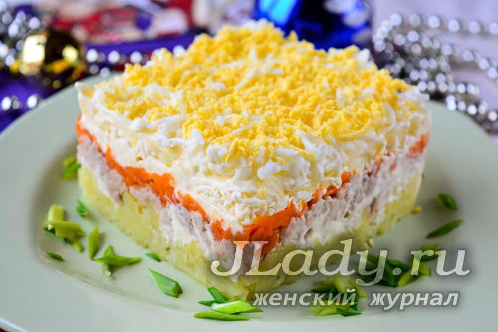 Новогодний салат, который первым исчезает со стола