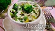 Салат, который можно даже балеринам: потрясающий вкус и минимум калорий