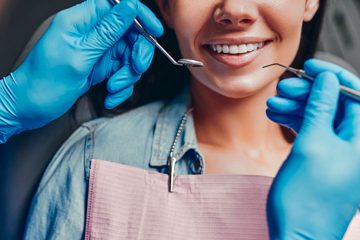 BeautyStom: Улучшение улыбок через широкий спектр стоматологических услуг