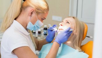 Можно ли заразиться гепатитом С в салоне красоты или у стоматолога?